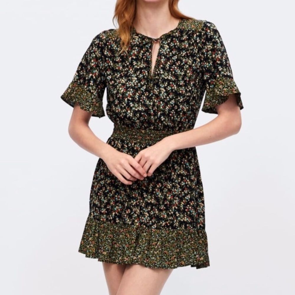New  Zara Black Mixed Floral Print A-line Dress Size S